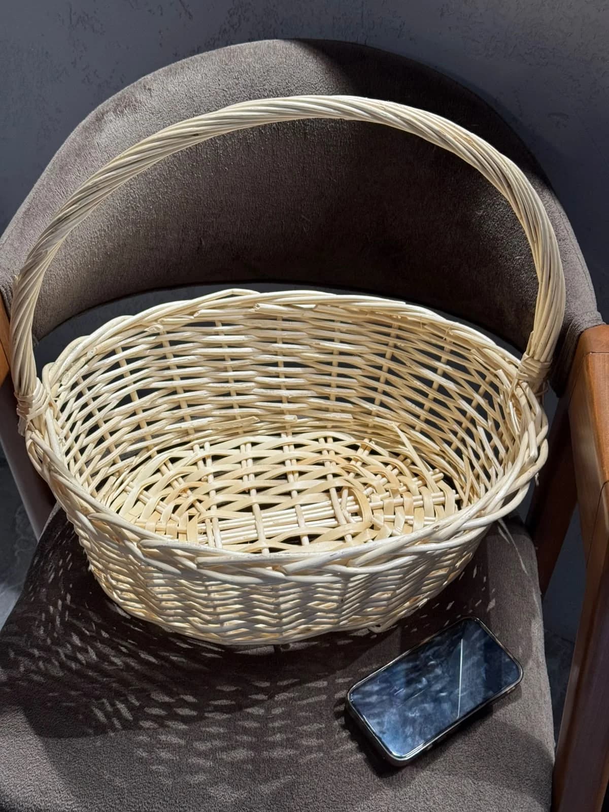 Basket White L