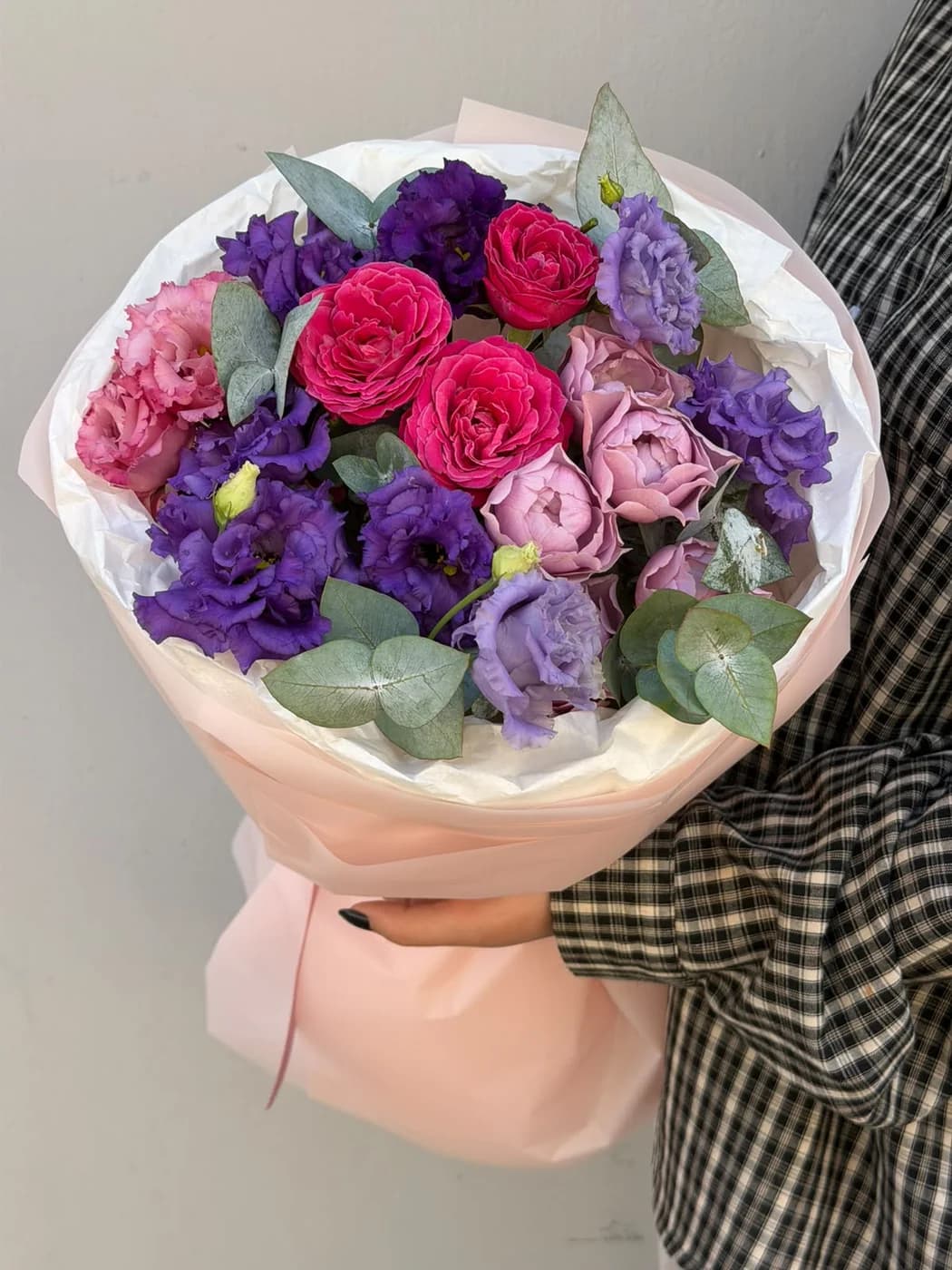 Mixed bouquet of Lavender Bubbles and Purple Silva spray roses with lisianthus