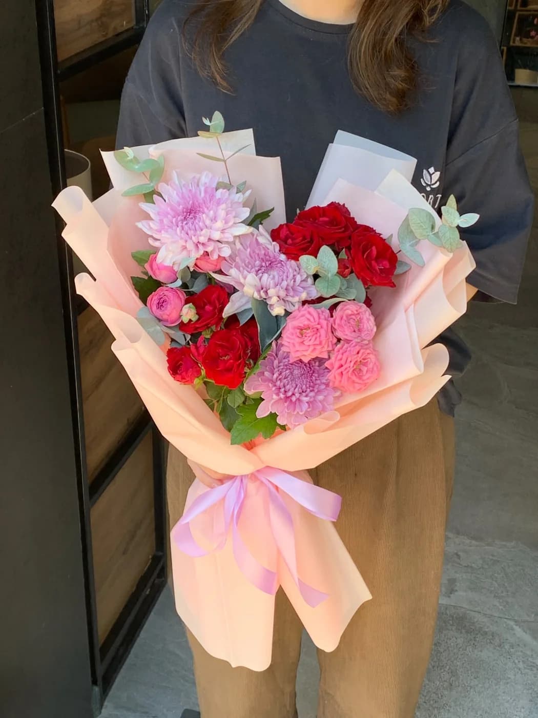 Mix bouquet of Red Bubbles, Pink Giselle spray roses and pink chrysanthemum