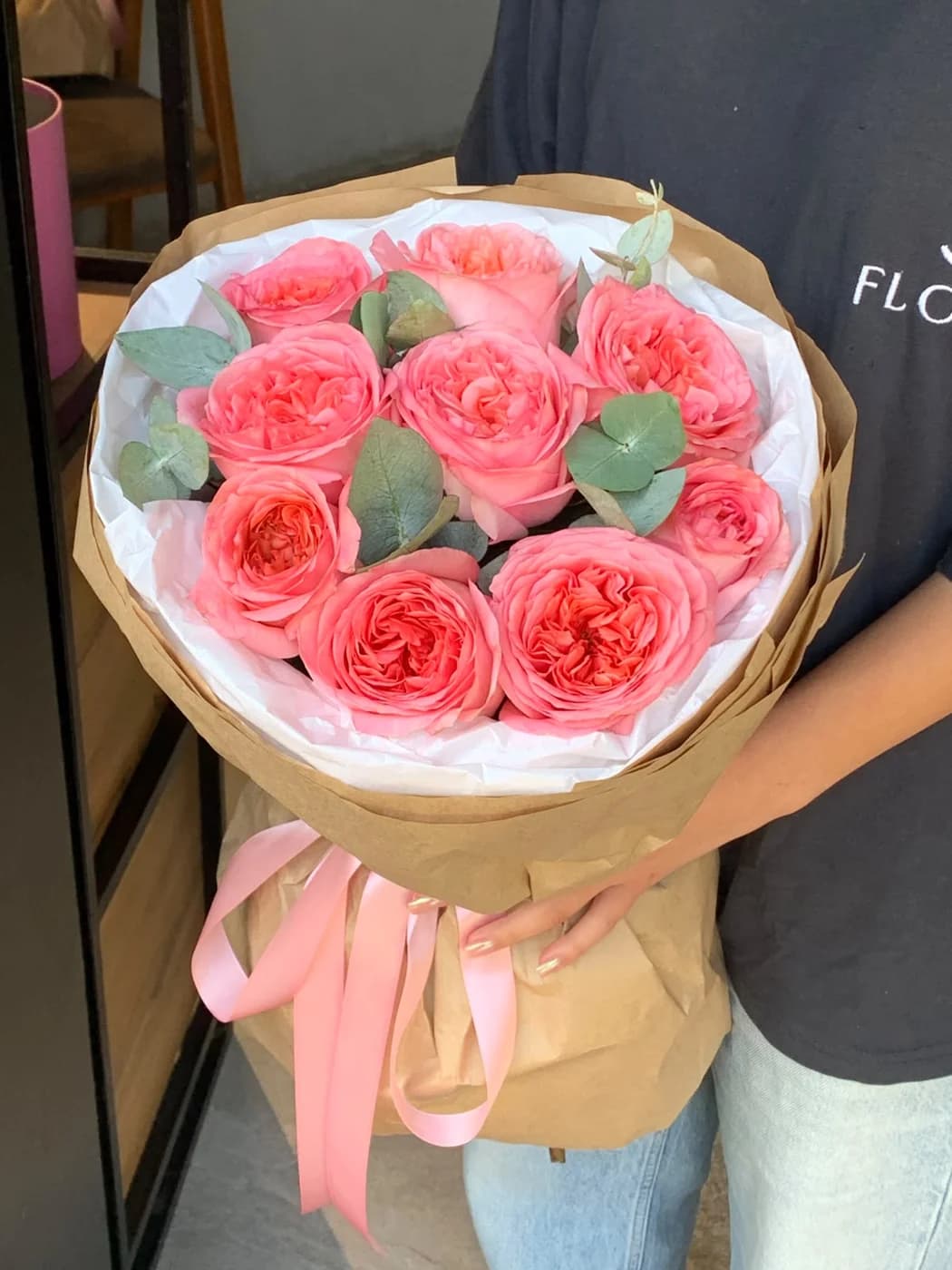 Pink Expression qızılgüllərindən mono buket
