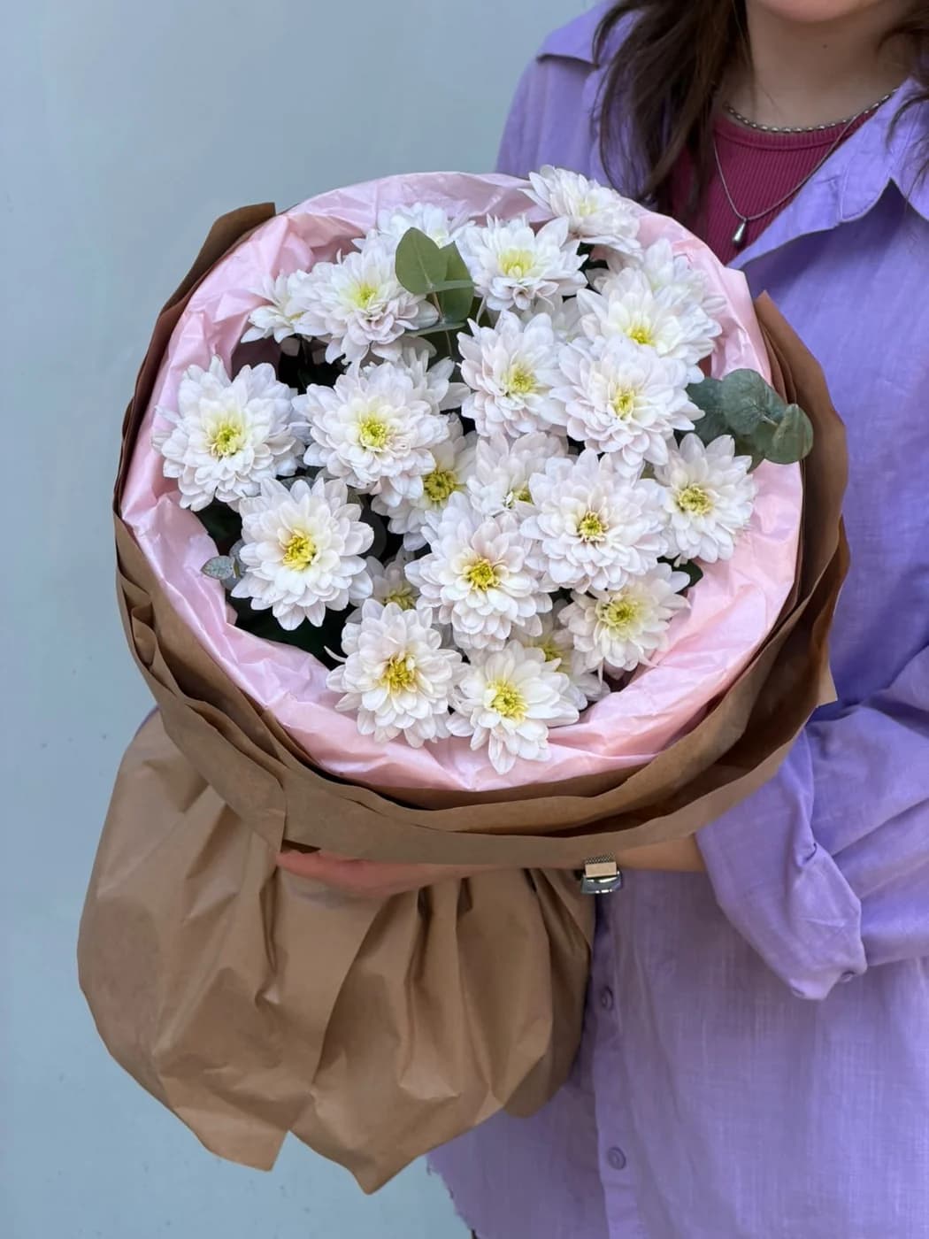 Mono bouquet with lady chrysanthemum