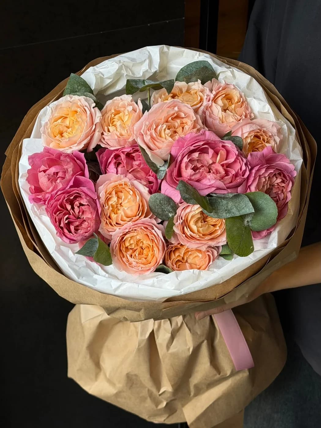 Duo bouquet of Juliett and Juliett Cerise roses