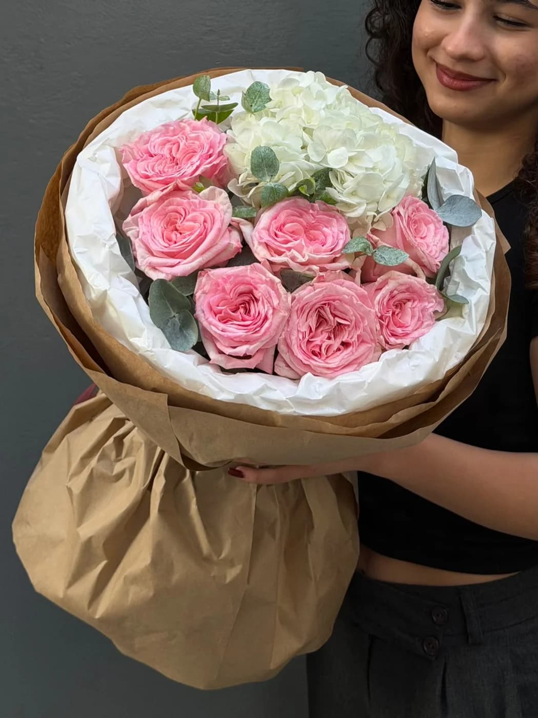 Дуо букет из роз Pink O'hara и гортензии